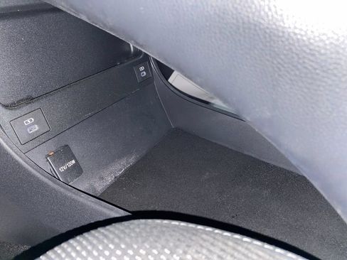 Certified 2023 Subaru Solterra AWD image 25