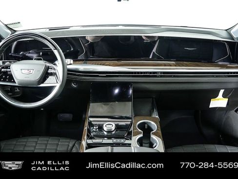 Certified 2026 Cadillac Escalade Platinum Sport w/ LPO, ONYX Package AWD/4WD image 26