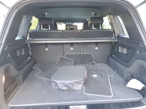 Used 2025 Mercedes-Benz EQB 250+ image 6