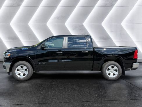 New 2026 RAM 1500 Big Horn AWD/4WD image 2