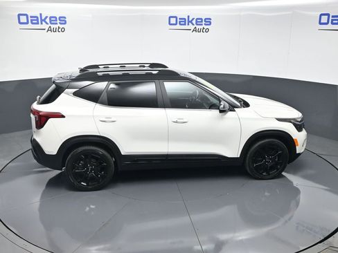 Certified 2024 Kia Seltos X-Line AWD/4WD image 54