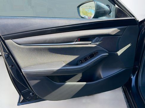 Used 2024 MAZDA MAZDA3 s image 20