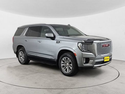 Used 2024 GMC Yukon Denali w/ Max Trailering Package AWD/4WD image 3