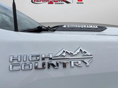 Used 2021 Chevrolet Silverado 2500 High Country w/ Z71 Off-Road Package image 51