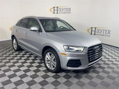 Used 2017 Audi Q3 2.0T Premium Plus w/ Premium Plus Package image 2
