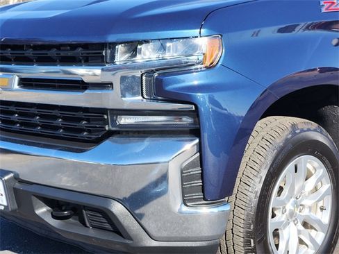 Used 2020 Chevrolet Silverado 1500 LT w/ Texas Edition image 7