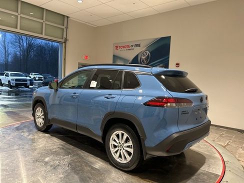 New 2026 Toyota Corolla Cross LE image 4