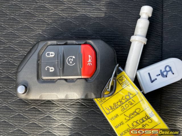 Used 2021 Jeep Wrangler Unlimited Sport AWD/4WD image 26