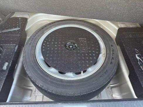 Used 2010 Lexus ES 350 image 16