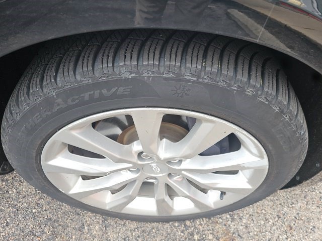 Used 2017 Cadillac XTS Luxury w/ Driver Awareness Package FWD image 13
