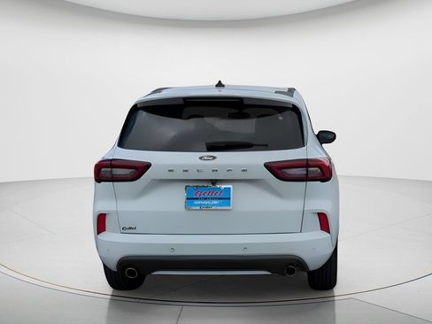 Used 2023 Ford Escape ST-Line w/ Tech Pack #1 FWD image 11