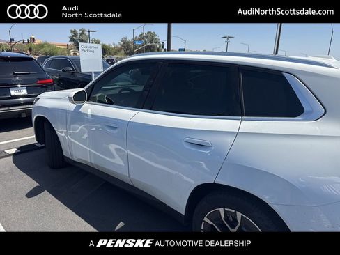 Used 2025 BMW X3 xDrive30i w/ Premium Package AWD/4WD image 1