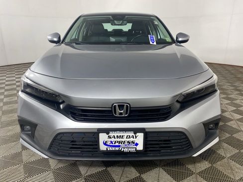 Used 2023 Honda Civic Touring image 9