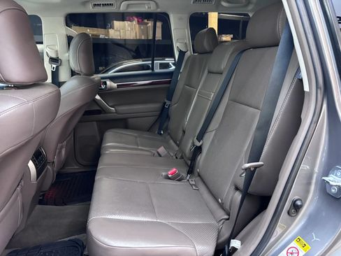 Used 2010 Lexus GX 460 Premium AWD/4WD image 21