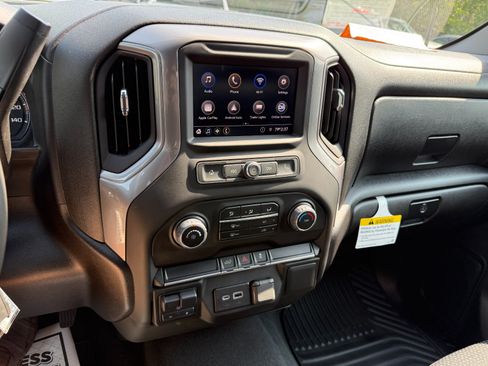 Used 2023 Chevrolet Silverado 2500 Custom w/ Custom Value Package AWD/4WD image 29
