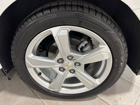 Used 2018 Chevrolet Volt LT w/ LT Driver Confidence Package image 11