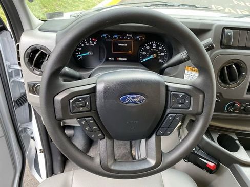 New 2026 Ford E-350 and Econoline 350 Super Duty w/ Power Equipment Group image 10