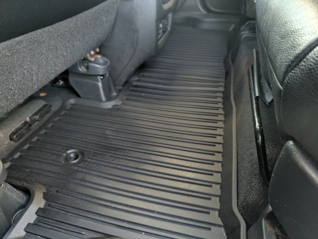 Used 2017 Honda Pilot Touring image 24