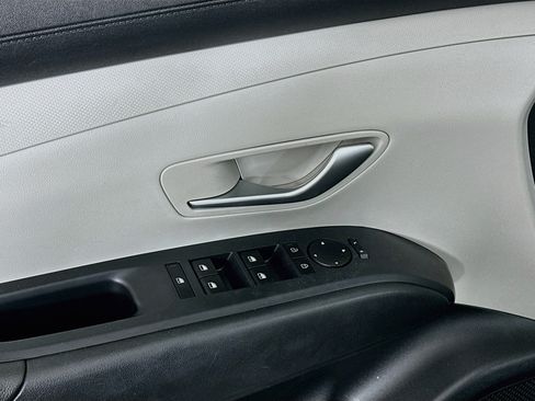Used 2025 Hyundai Tucson SEL FWD image 15