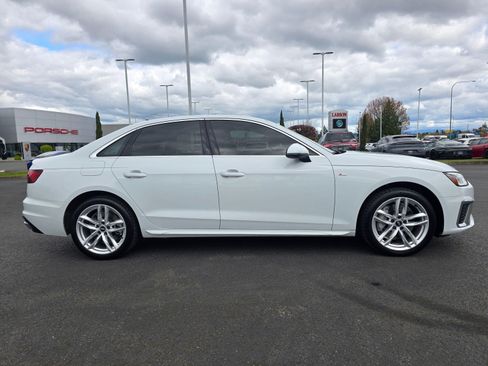 Used 2021 Audi A4 2.0T Premium Plus w/ Premium Plus Package AWD/4WD image 6