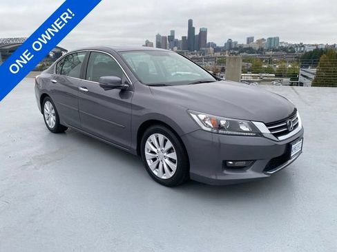 Used 2015 Honda Accord EX image 1