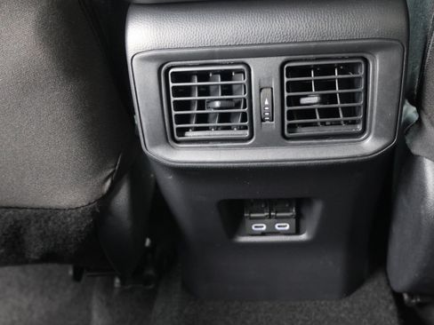 Certified 2025 Toyota RAV4 XLE FWD image 18