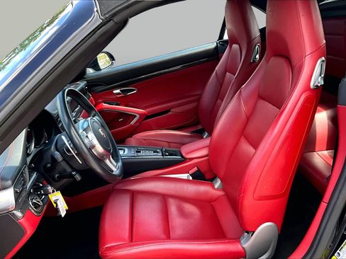Used 2015 Porsche 911 Turbo AWD/4WD image 8