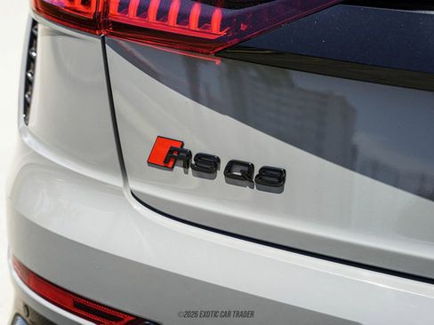 Used 2024 Audi RS Q8 AWD/4WD image 66