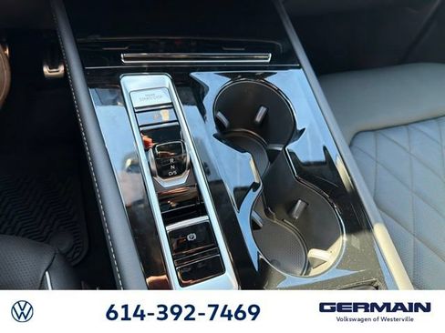 New 2026 Volkswagen Atlas Cross Sport SEL Premium R-Line AWD/4WD image 28