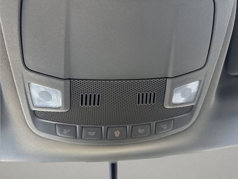 Used 2019 Ford F250 XL image 21