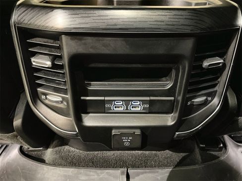 Used 2023 RAM 1500 Laramie image 20