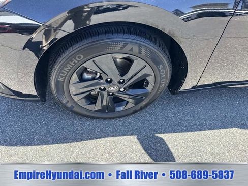 Certified 2023 Hyundai Elantra SEL FWD image 10