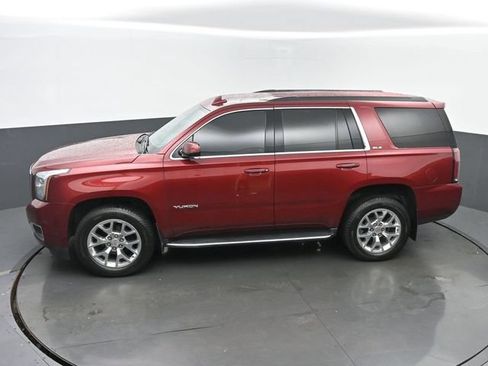 Used 2020 GMC Yukon SLE w/ SLE Value Package AWD/4WD image 39