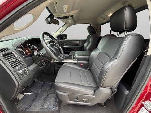 Used 2014 RAM 1500 R/T w/ Convenience Group image 2