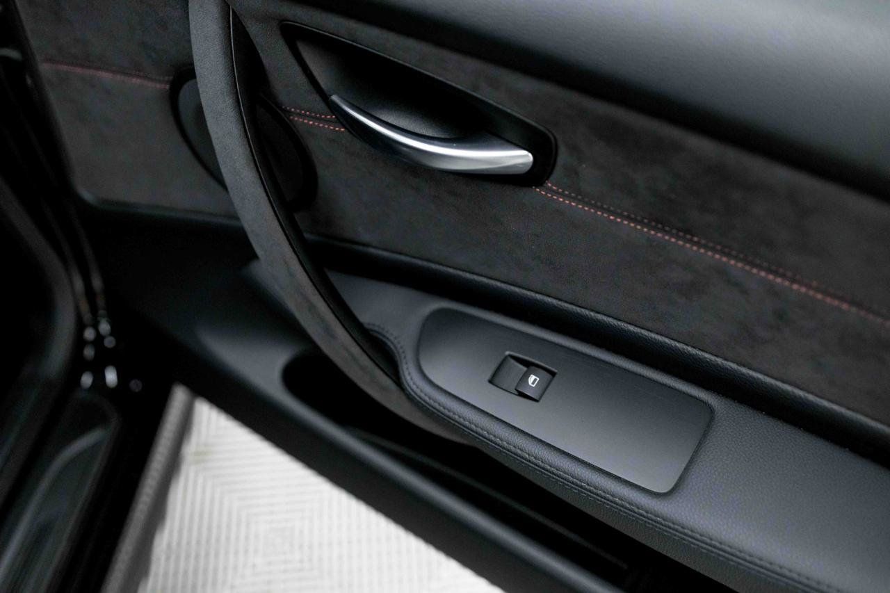 Used 2011 BMW 1 Series M RWD image 58
