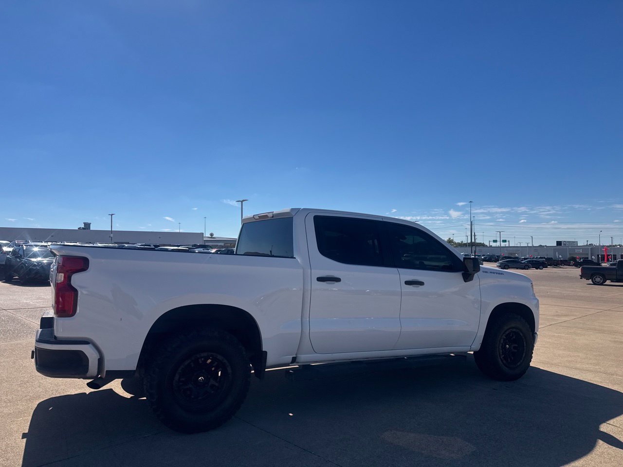 Used 2021 Chevrolet Silverado 1500 Custom RWD image 26