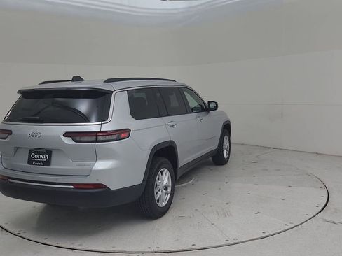 New 2025 Jeep Grand Cherokee L Laredo image 14