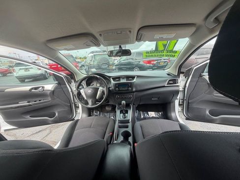 Used 2017 Nissan Sentra FWD image 17