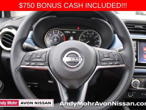 New 2025 Nissan Versa SV w/ Trunk Package image 15