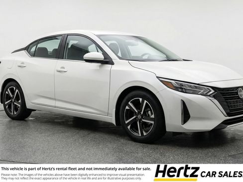 Used 2025 Nissan Sentra SV image 1
