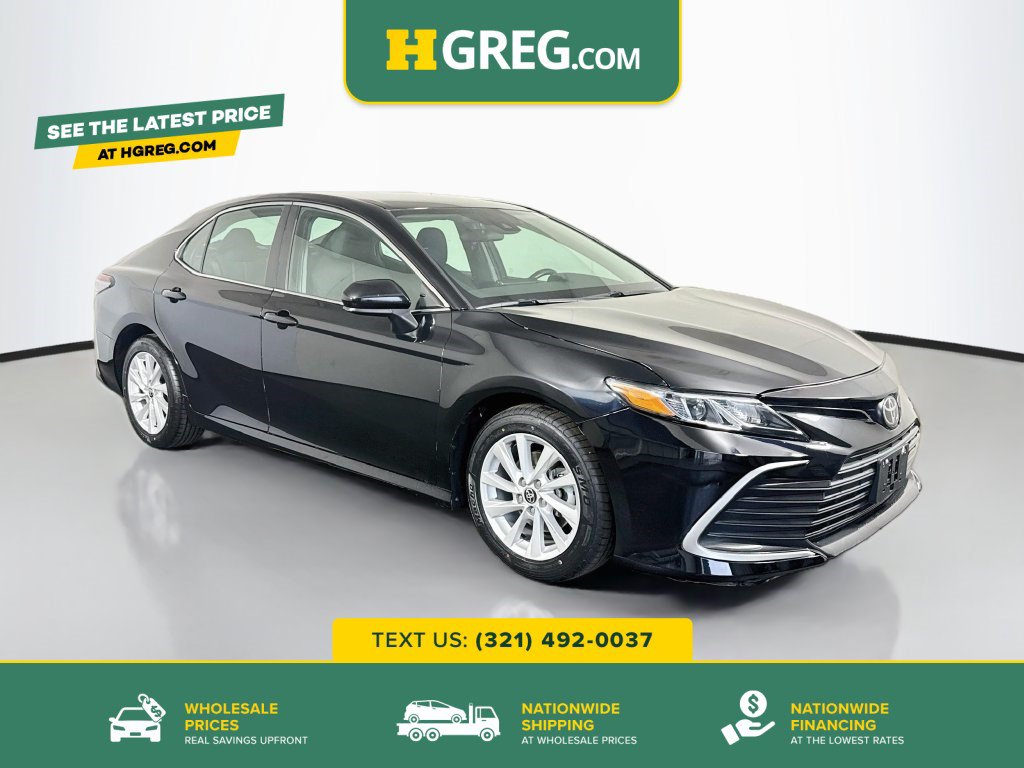 Used 2021 Toyota Camry LE FWD image 1