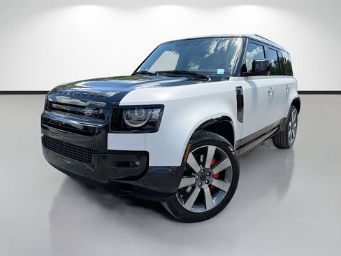 New 2026 Land Rover Defender 110 X AWD/4WD image 1
