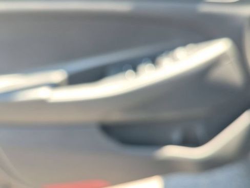 Used 2018 Hyundai Tucson Sport FWD image 11