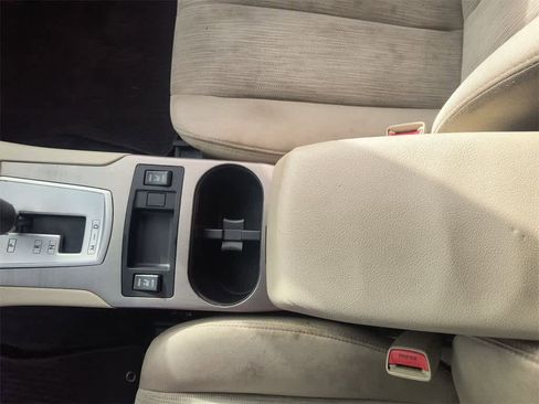Used 2013 Subaru Outback 2.5i Premium image 19