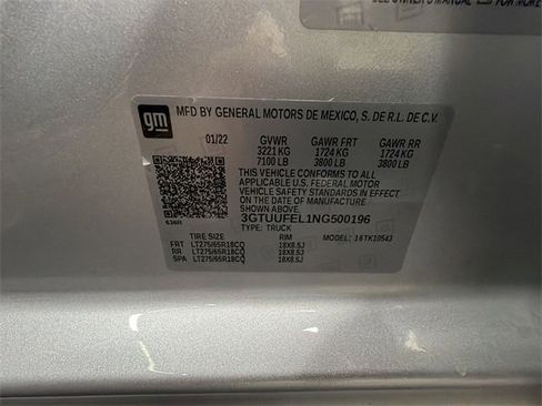 Certified 2022 GMC Sierra 1500 AT4X image 36