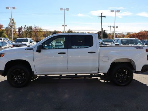 Used 2025 Chevrolet Silverado 1500 Custom Trail Boss w/ Turbomax Blackout Package image 29