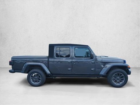 Used 2021 Jeep Gladiator Sport w/ Quick Order Package 24Q 80Th AWD/4WD image 4