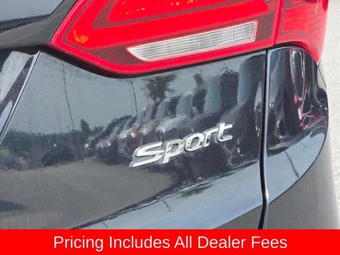 Used 2017 Hyundai Santa Fe Sport FWD image 14