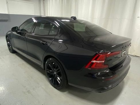 Used 2023 Volvo S60 T8 Ultimate AWD/4WD image 2