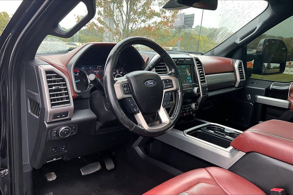Used 2019 Ford F250 Platinum w/ Platinum Ultimate Package AWD/4WD image 5